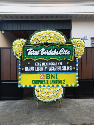 Papan Bunga Duka di Cisalak