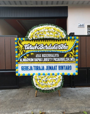 Papan Bunga Duka di Cisalak